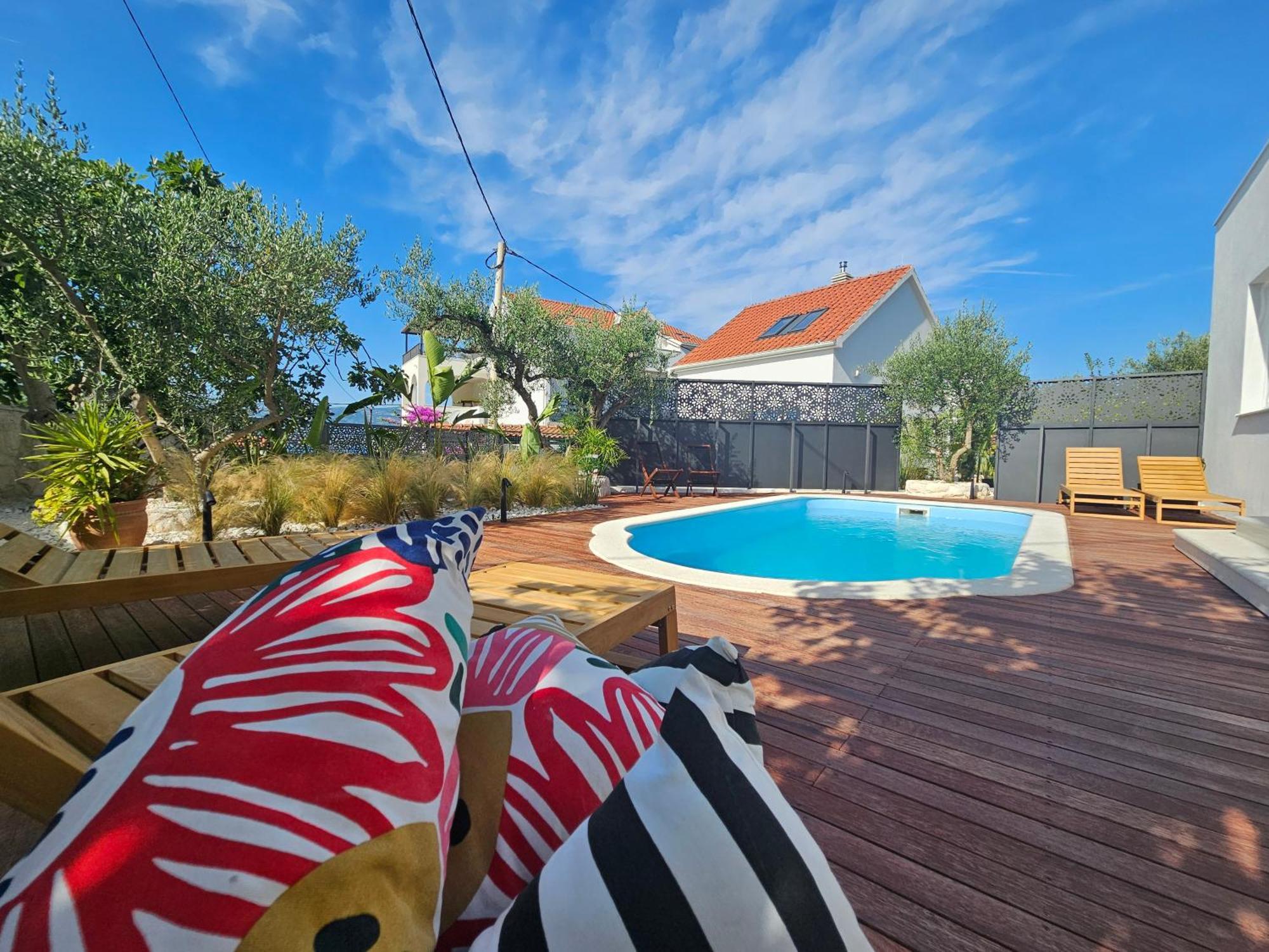 The Three Flowers Pool House Trogir Exterior photo